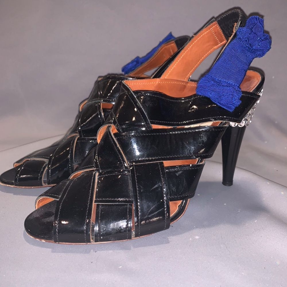 Vintage Criss Cross Patent Leather Sandals
